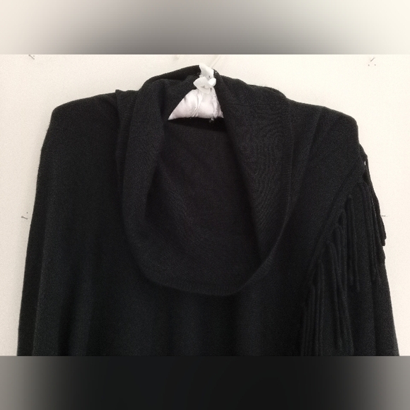 NY Collection - Picture 2 of 4